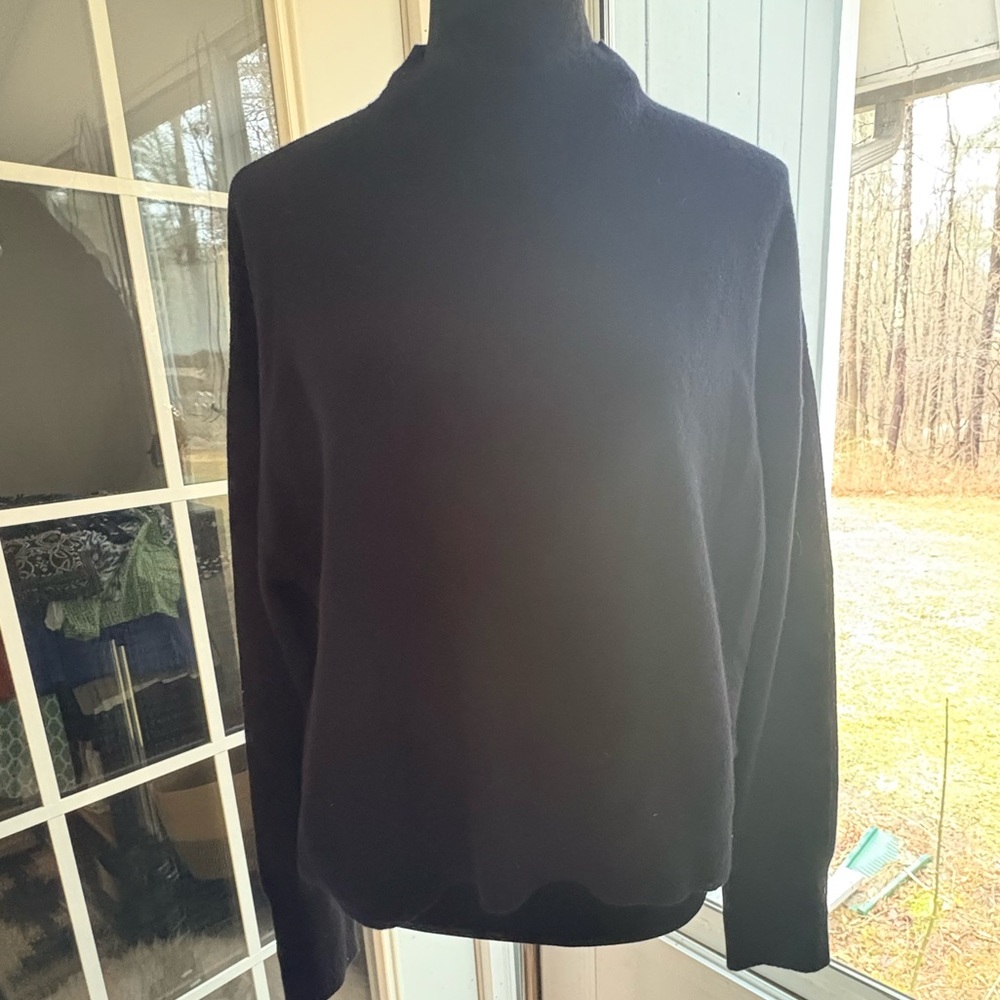 Everlane Black Knit Sweater with Branded Tag